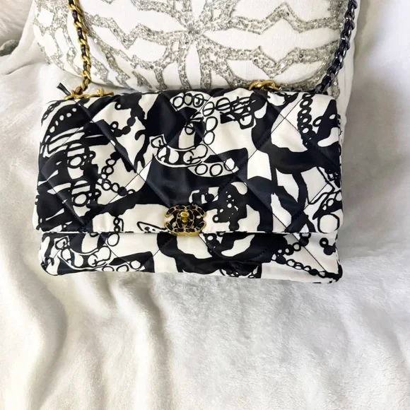 Inspired Quilted Printed Canvas Black And White